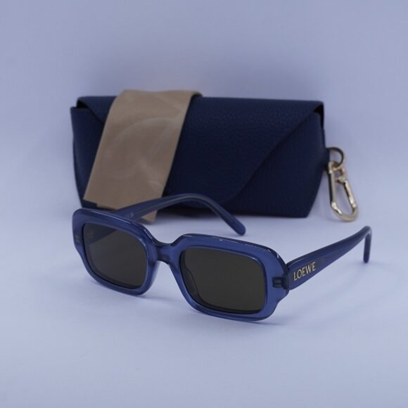Loewe LW40158I 84E Sunglasses Shiny Blue Rectangle Frame - Picture 10 of 10
